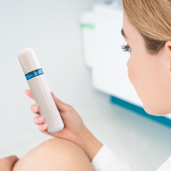 Eurow Luxe Shatter-proof Travel Bottle with Pump & Airtight Lid, 100ml/3.4oz