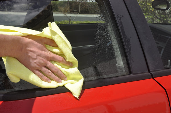 Detailer's Preference® 16 x 16 in. 325 GSM Microfiber DeLuxe Cleaning Towels – 24-pack