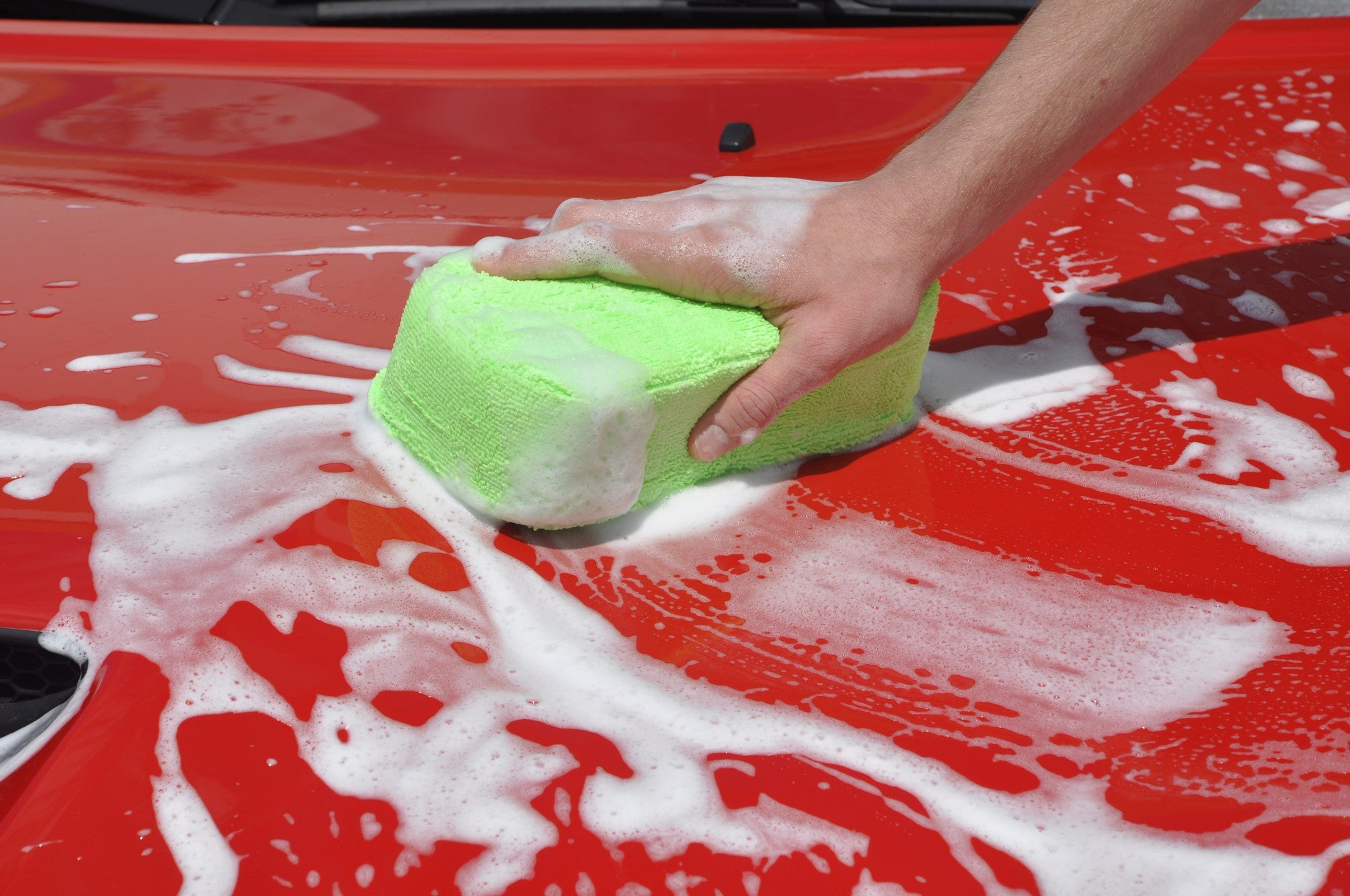 Detailers Preference Microfiber Wash Spong with Scrubbing Stripes