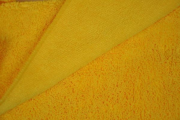 Detailer's Preference® 14 x 17 in. 300 GSM High Pile Yellow Microfiber Cleaning Towels – 15-pack