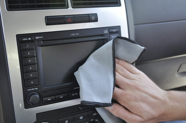 Detailer's Preference® Microfiber Electronic Screen Cleaning Towels – 2-Pack