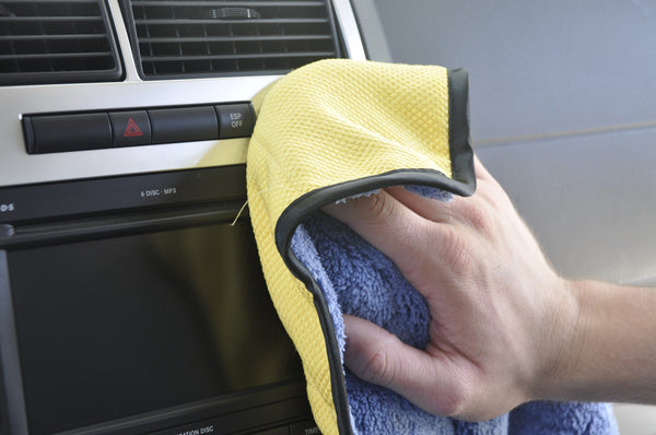 Detailer's Preference® 14 x 17 in. Microfiber 2-in-1 Wax & Shine Towels – 2-pack