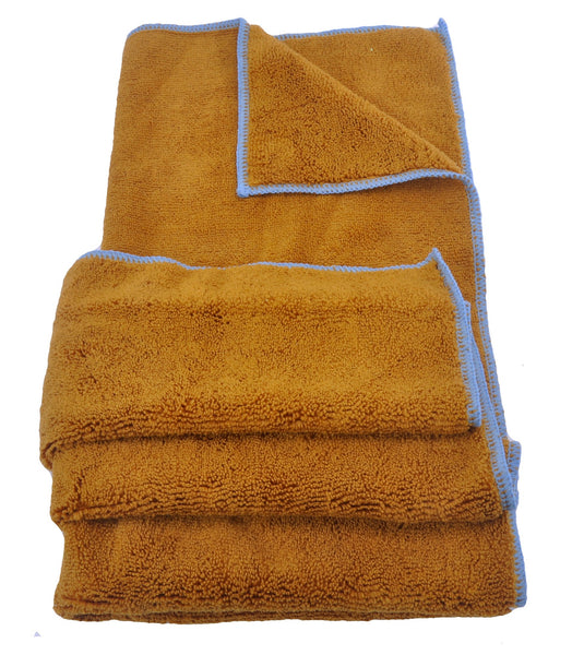 GroomTex® 18 x 36 in. 350 GSM Pet Microfiber Drying Towel – 4.5 Sq Ft