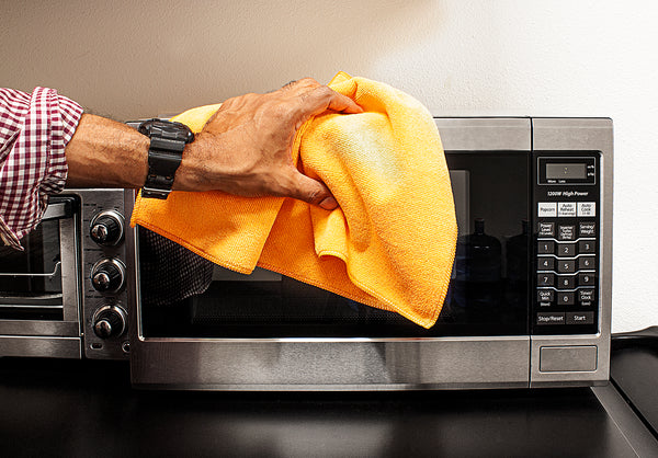 Detailer's Preference® 16 x 16 in. 350 GSM Microfiber Cleaning Towels – 12-pack