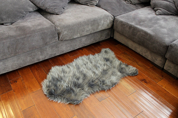 Nouvelle Legende® 23 x 40 in. Premium Faux Fur Sheepskin Rug – Single