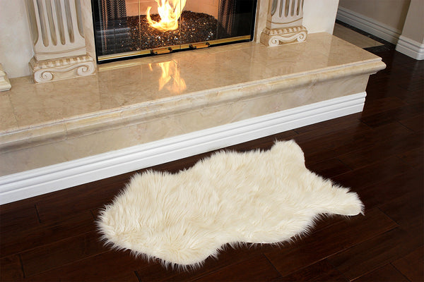Nouvelle Legende® 23 x 40 in. Premium Faux Fur Sheepskin Rug – Single